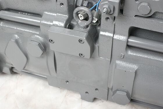 SY215-8 04865 K3V112DTP-NISER-9T8L ปั๊มน้ํา