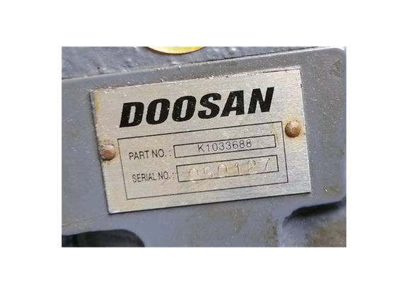 รถขุด Doosan Original Travel Motor Assy K1033688 DX370 DX400LC ไดรฟ์สุดท้าย