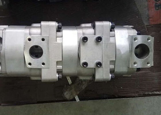 WA400-1 รถตักล้อยาง 705-11-35010 ปั๊มเกียร์สำหรับปั๊มเกียร์ไฮดรอลิก WA380-1